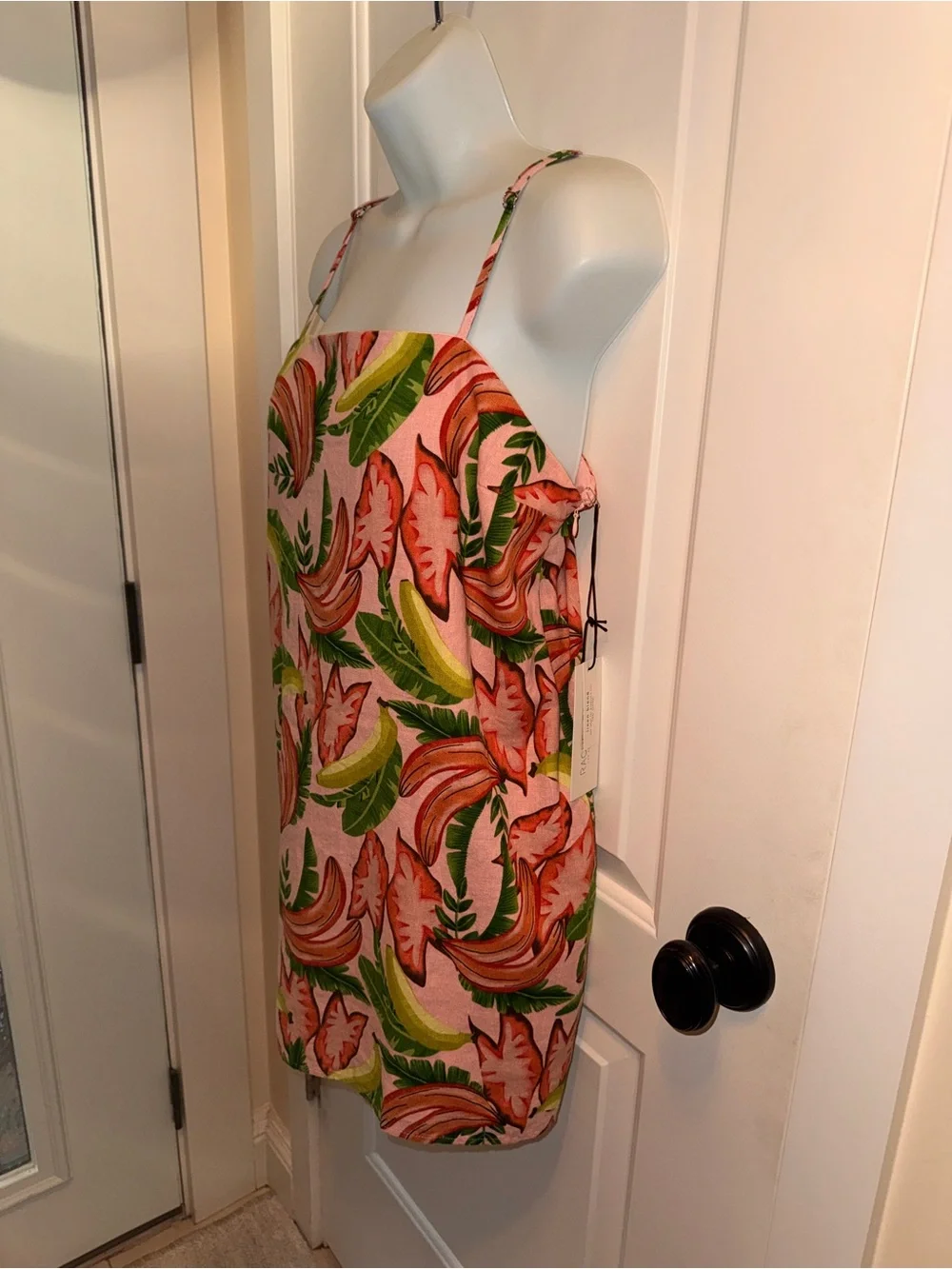 Rachel Zoe Tropical Pink Banana Leaf Slip Romper/ Dress/ sz. Small - Picture 2 of 8